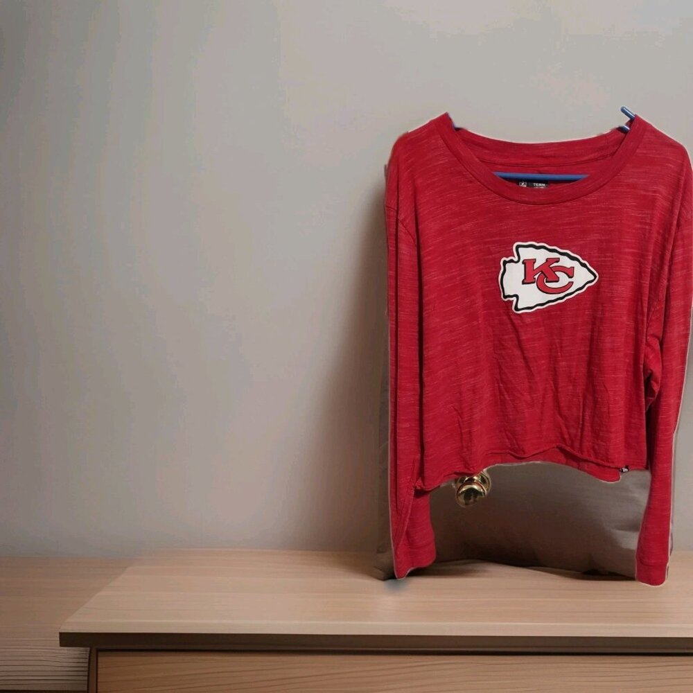 NFL Team Apparel Kansas City Chiefs Shirt Size2XL Red Half Shirt Patrick Mahomes